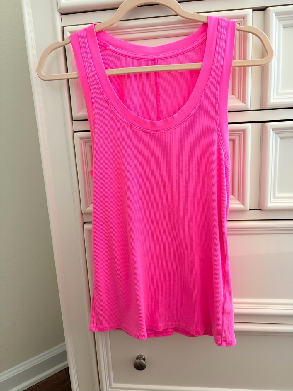 aerie hot pink tank top